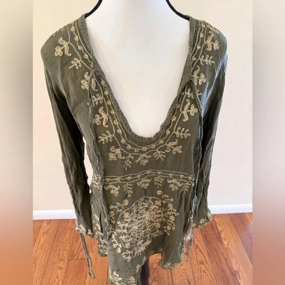 Lucky & Coco - Olive Green Tunic - Picture 3 of 8